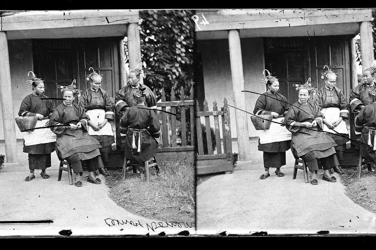 Women tea workers in Fujian in a historical 1871 photograph