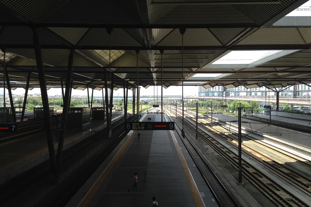 Train platform at Suzhou Railway Station