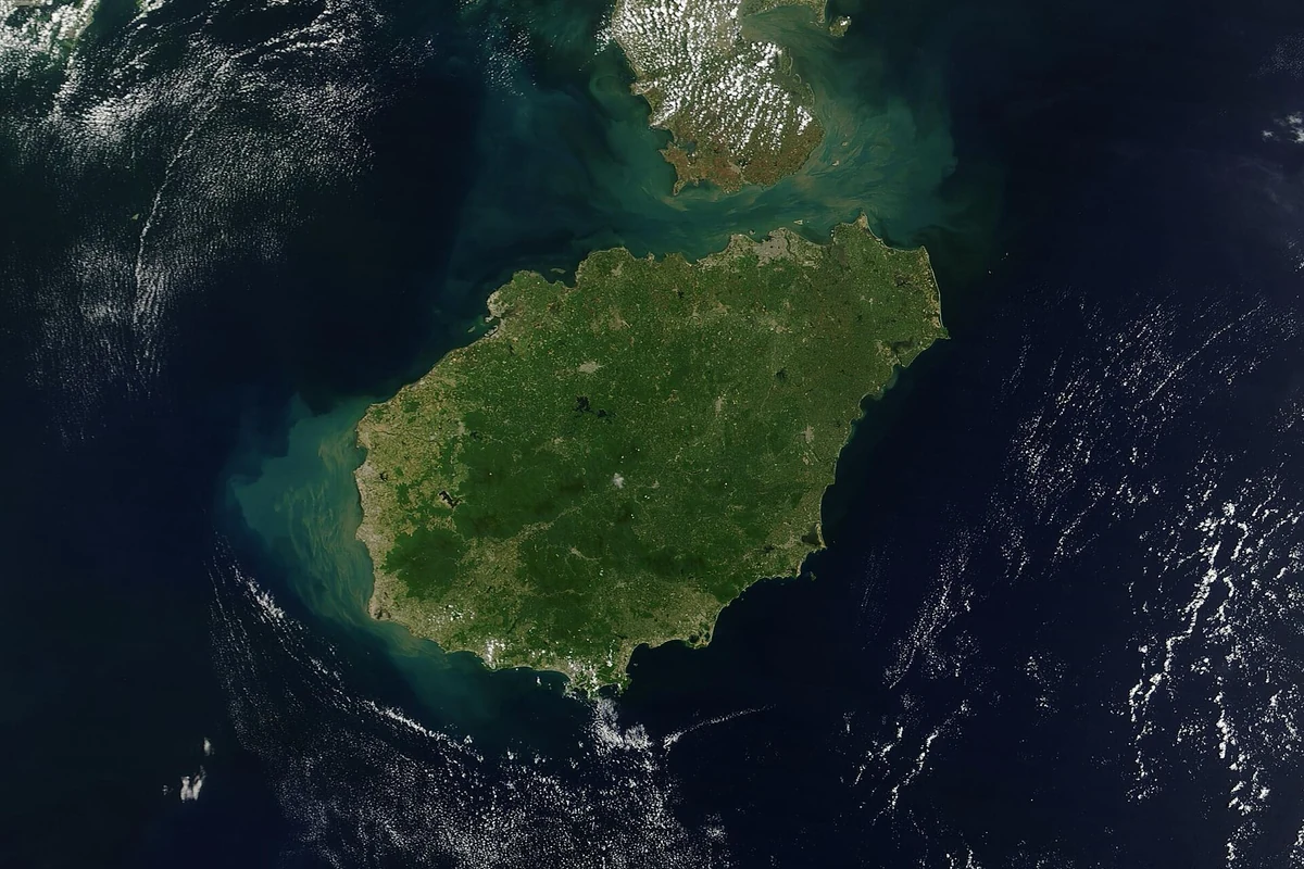 Satellite view of Hainan Island and the Qiongzhou Strait