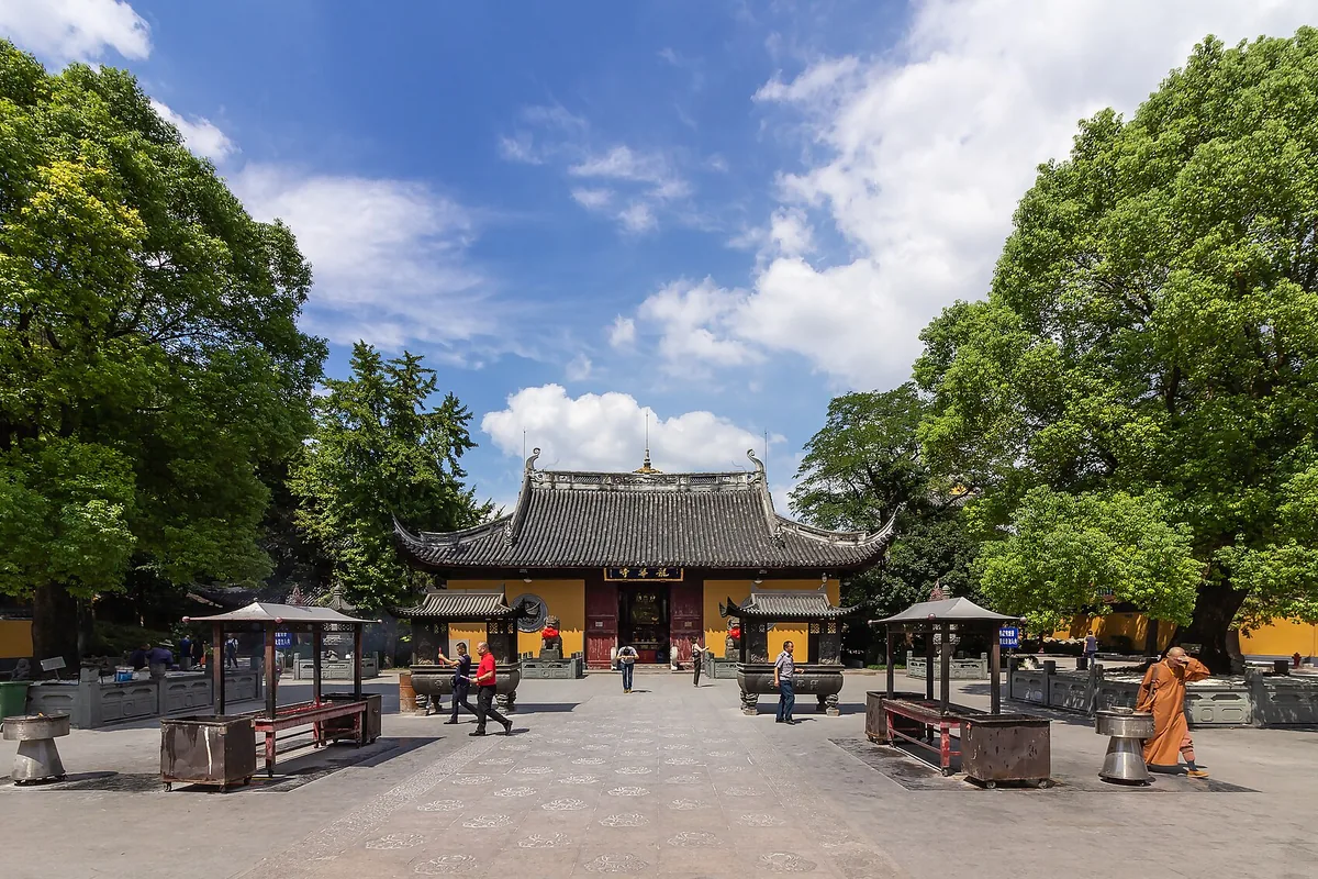 Main courtyard and yellow-roofed hall at Longhua Temple in Shanghai