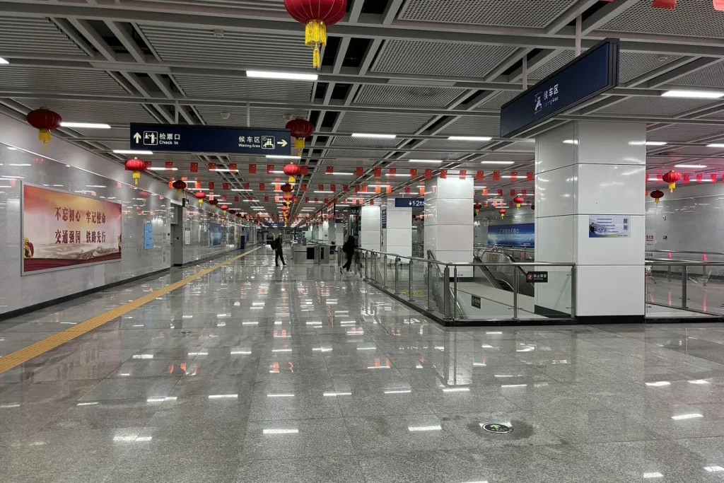 Concourse of the metro station at Shenzhen Bao’an Airport