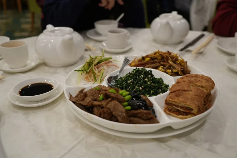 Chinese vegetarian platter with five selections in Hong Kong